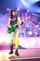 Steel Panther-13