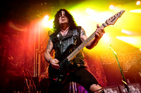 Armored Saint-3