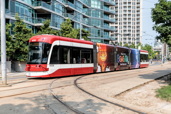 TTC Streetcar 4438-4