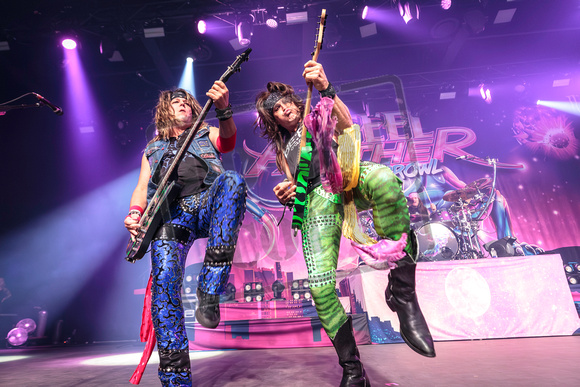 Steel Panther-11
