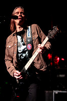 Myles Kennedy-8