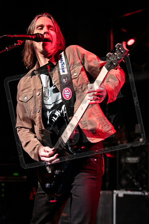 Myles Kennedy-7